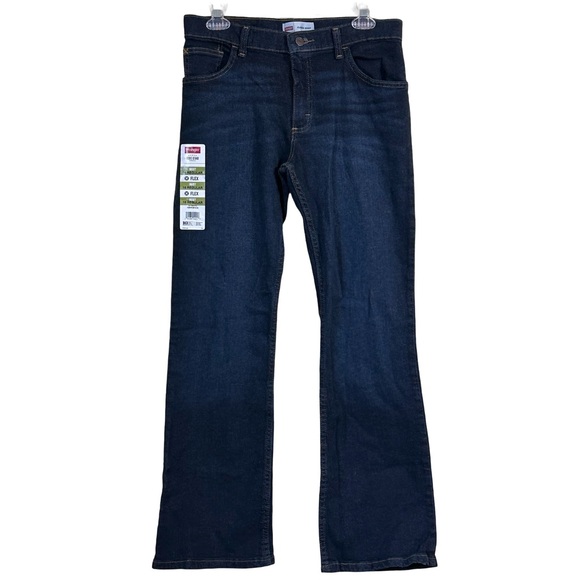 Wrangler NWT Boy’s Five Star Premium Dark Wash Denim Boot Cut Jeans Size 16 - Picture 1 of 14